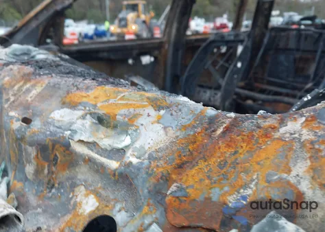 2010 Dodge Ram 1500 Slt/Sport/Trx from USA, damaged, VIN 1D7RV1CT8AS165827